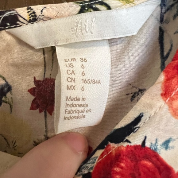 H&M top - Picture 2 of 3